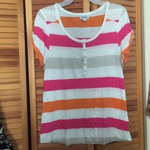 Old Navy T-shirt